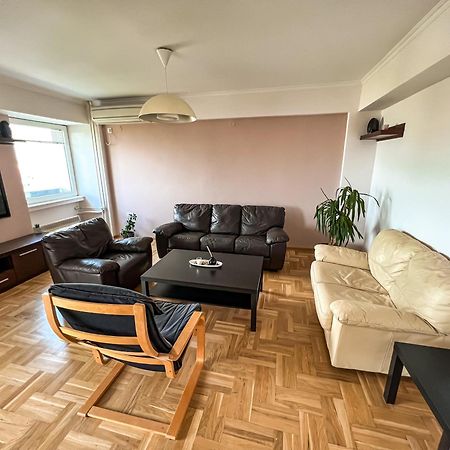 Centre Luxury Apartment Skopje Luaran gambar