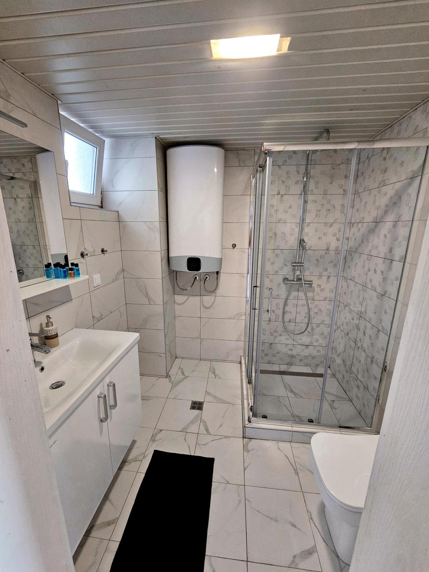 Centre Luxury Apartment Skopje Luaran gambar