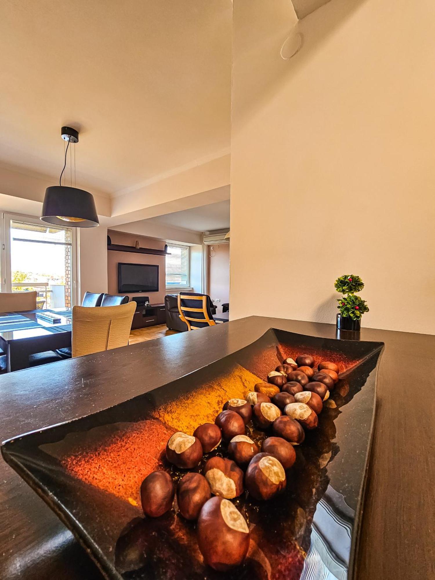 Centre Luxury Apartment Skopje Luaran gambar