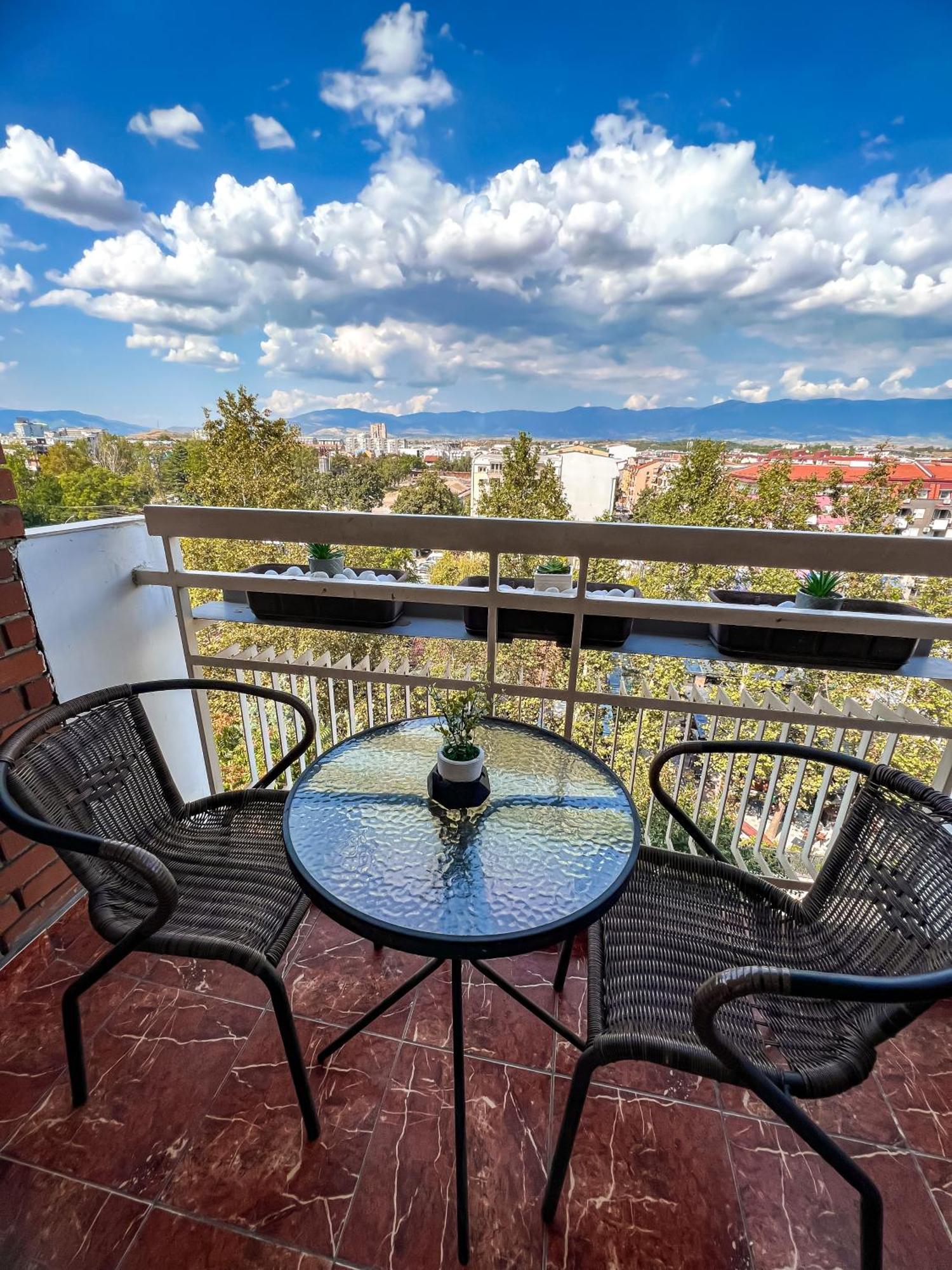 Centre Luxury Apartment Skopje Luaran gambar